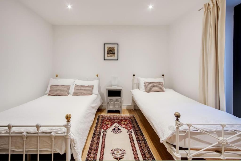 Princes - Large Fully Self Contained Flat, 5 Minutes From The Sea *