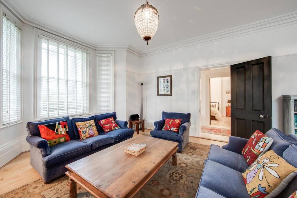 Princes - Large Fully Self Contained Flat, 5 Minutes From The Sea Apartment Hastings
