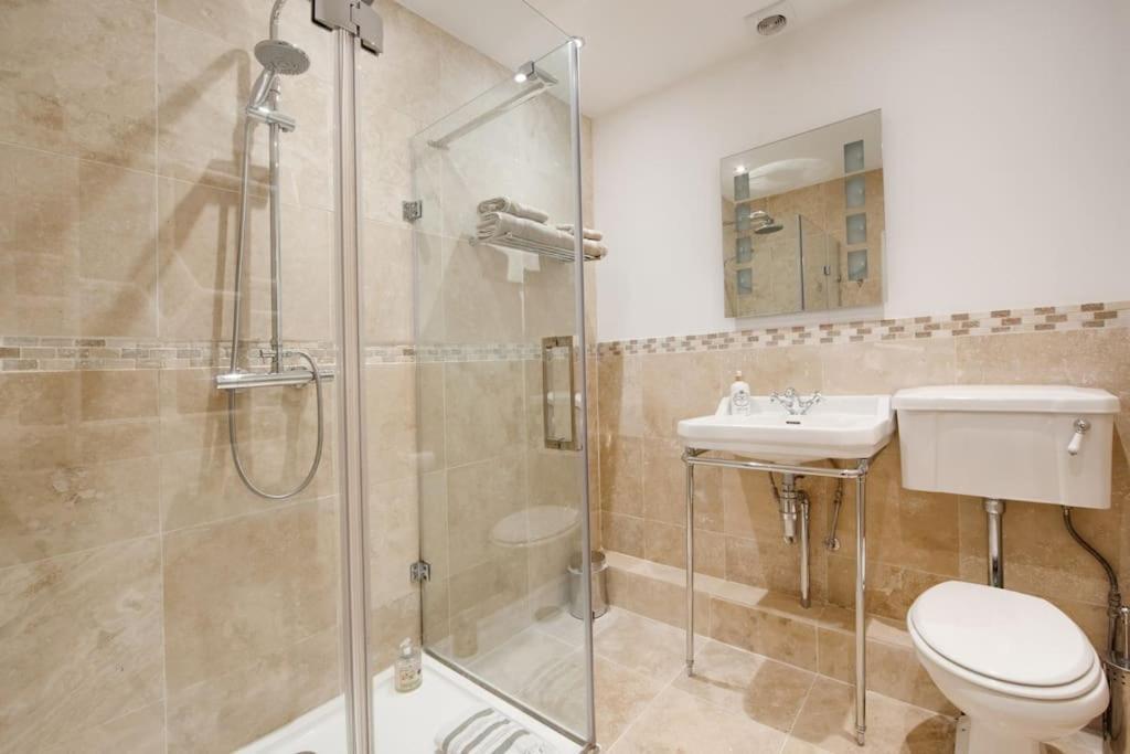 Princes - Large Fully Self Contained Flat, 5 Minutes From The Sea Апартаменты Гастингс